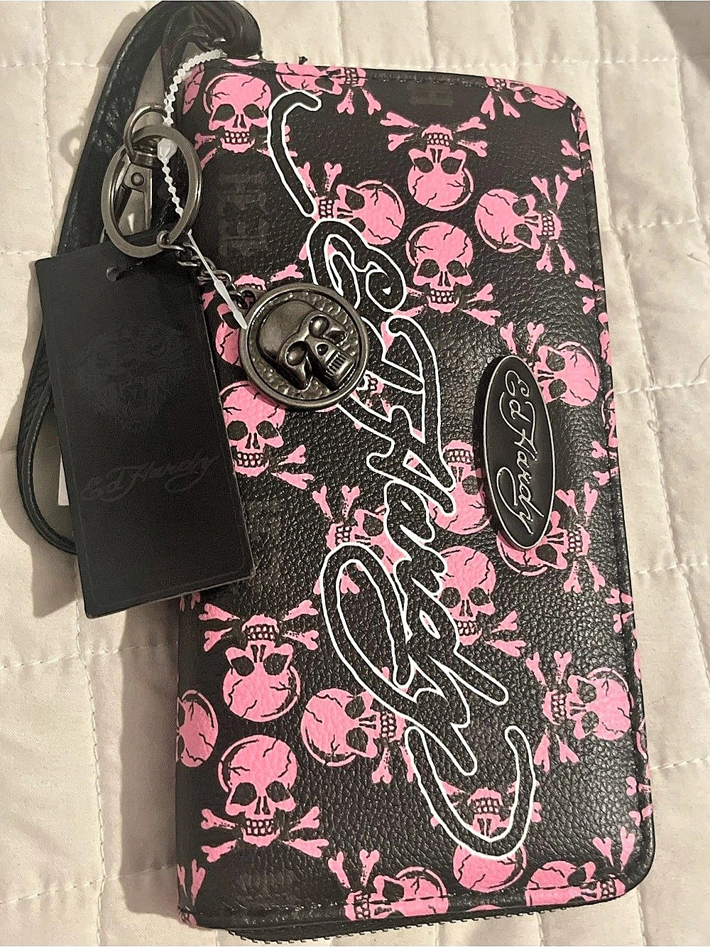 Ed Hardy Pink Skull Zip Around Wristlet Wallet in Black & Pink